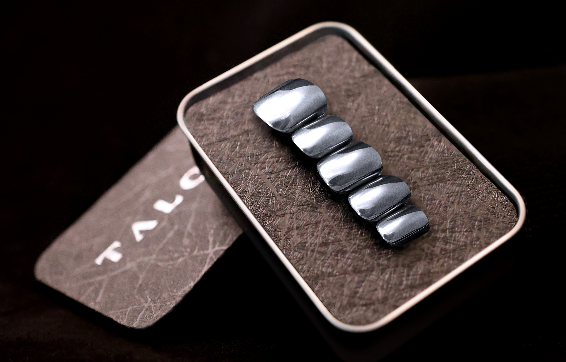 Metallics - Dark Chrome